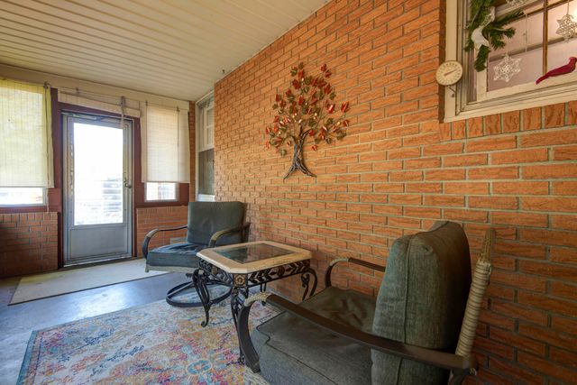 802 E Smith Street, Springfield, MO 65803