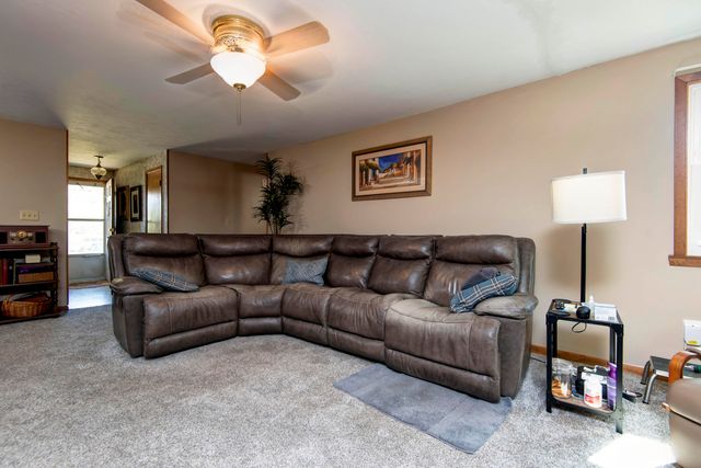 802 E Smith Street, Springfield, MO 65803