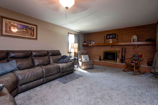 802 E Smith Street, Springfield, MO 65803