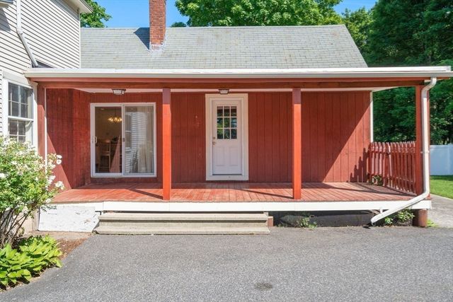 94 W Plain St, Wayland, MA 01778