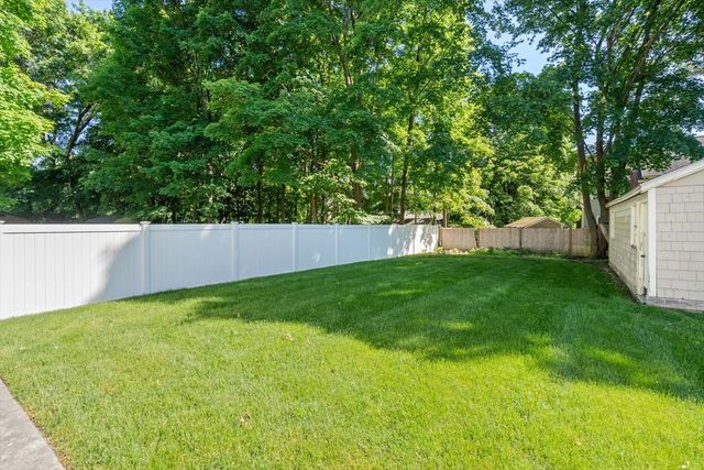 94 W Plain St, Wayland, MA 01778