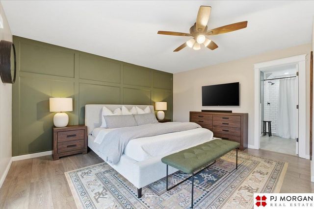 11825 Hickory Road, Omaha, NE 68144