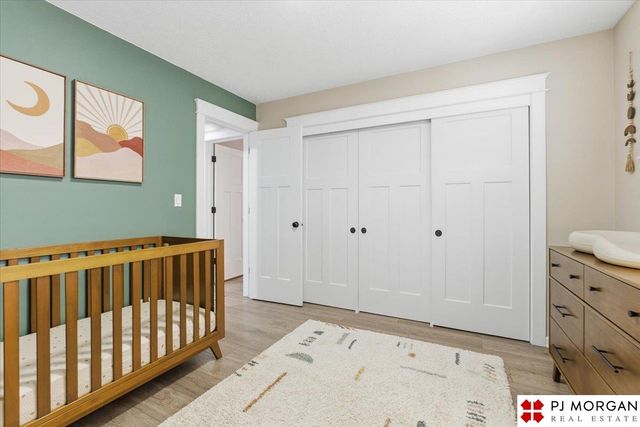 11825 Hickory Road, Omaha, NE 68144