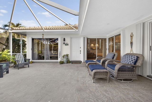 7502 Geminata Oak Court, Palm Beach Gardens, FL 33410