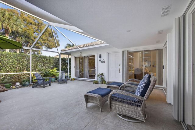 7502 Geminata Oak Court, Palm Beach Gardens, FL 33410