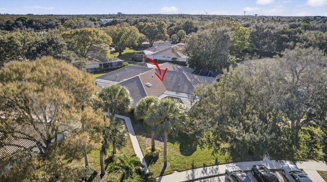 7502 Geminata Oak Court, Palm Beach Gardens, FL 33410