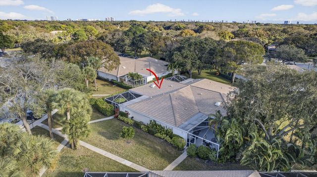 7502 Geminata Oak Court, Palm Beach Gardens, FL 33410