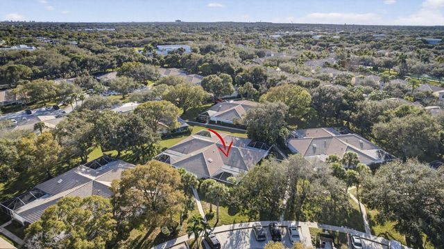 7502 Geminata Oak Court, Palm Beach Gardens, FL 33410