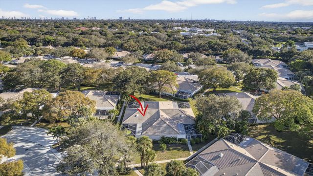 7502 Geminata Oak Court, Palm Beach Gardens, FL 33410