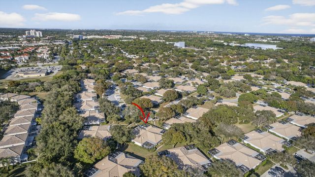 7502 Geminata Oak Court, Palm Beach Gardens, FL 33410