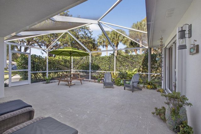 7502 Geminata Oak Court, Palm Beach Gardens, FL 33410