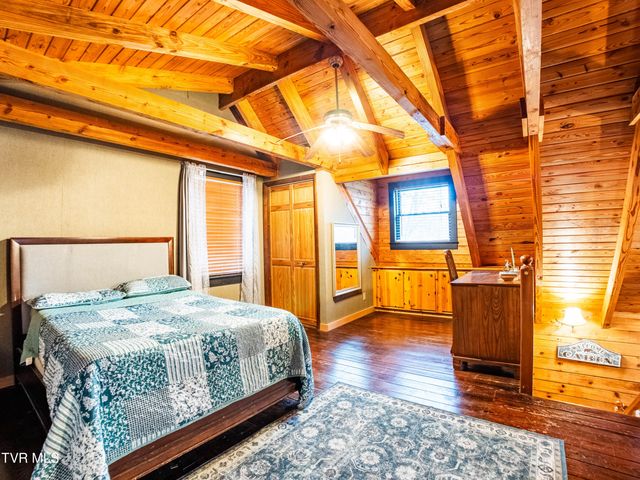 261 Eedmont Court, Rogersville, TN 37857