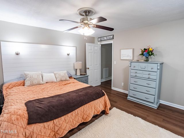 261 Eedmont Court, Rogersville, TN 37857