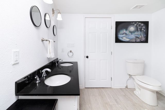 1815 S Oak Street, Brady, TX 76825