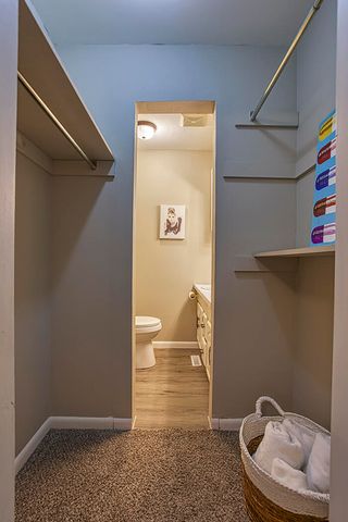 1911 S Saratoga Avenue, Springfield, MO 65804