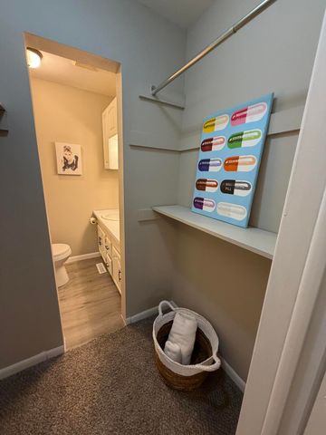 1911 S Saratoga Avenue, Springfield, MO 65804