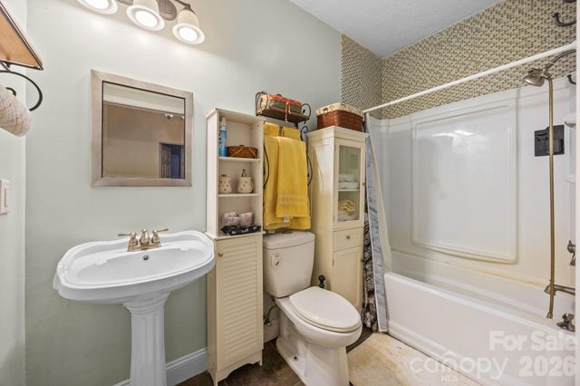 1012 Saint Paul Church Road, Salisbury, NC 28146