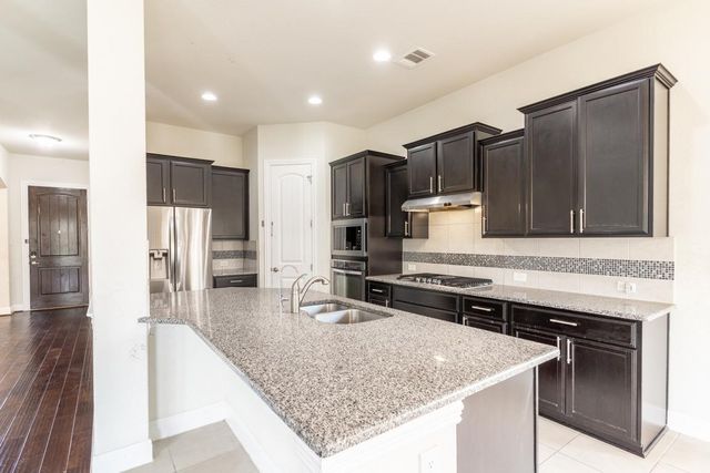 2608 Pecan Creek DR, Leander, TX 78641