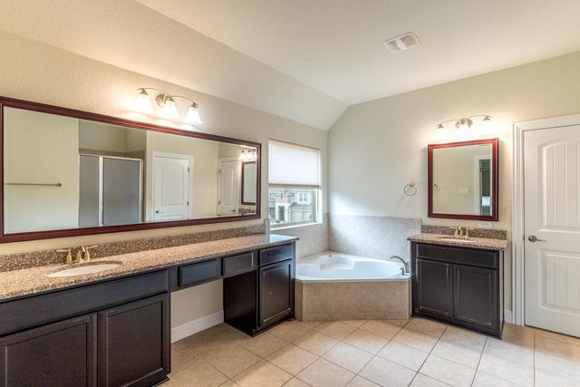 2608 Pecan Creek DR, Leander, TX 78641