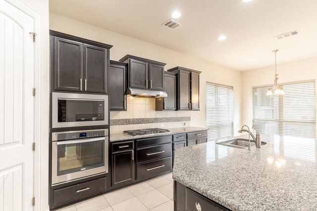 2608 Pecan Creek DR, Leander, TX 78641