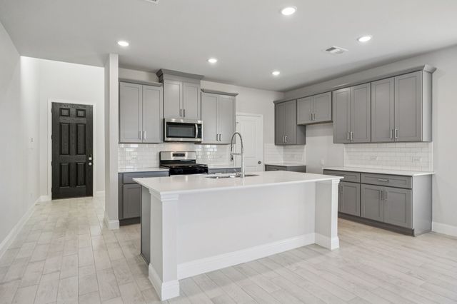 428 Lana Drive, Seagoville, TX 75159