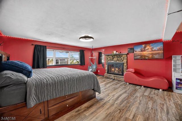 37 Shades Of Death Rd, Liberty Twp., NJ 07838