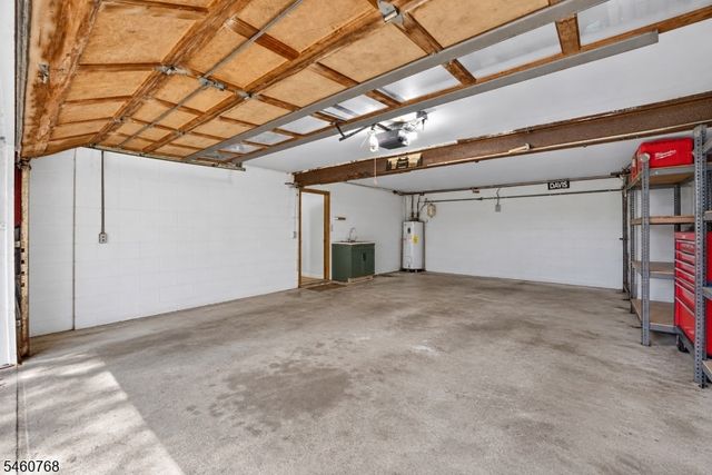 37 Shades Of Death Rd, Liberty Twp., NJ 07838