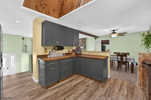 37 Shades Of Death Rd, Liberty Twp., NJ 07838