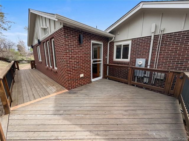 1539 S Van Gordon Court, Lakewood, CO 80228