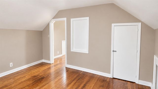 16062 Carlisle Street, Detroit, MI 48205