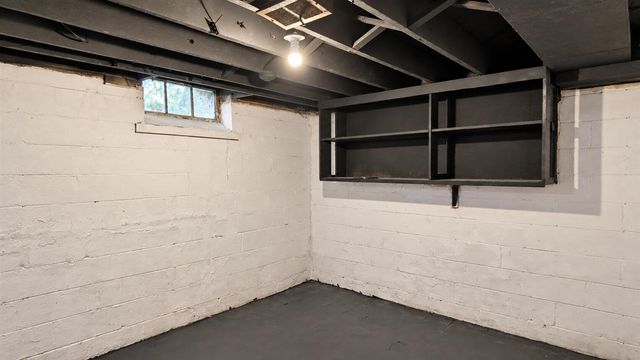 16062 Carlisle Street, Detroit, MI 48205