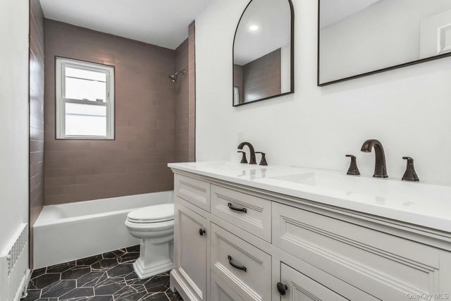 56 Dowsing Place, Amityville, NY 11701