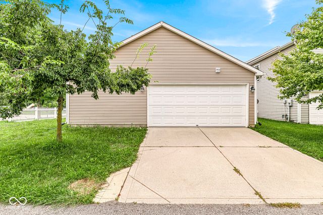 12254 Maize Drive, Noblesville, IN 46060