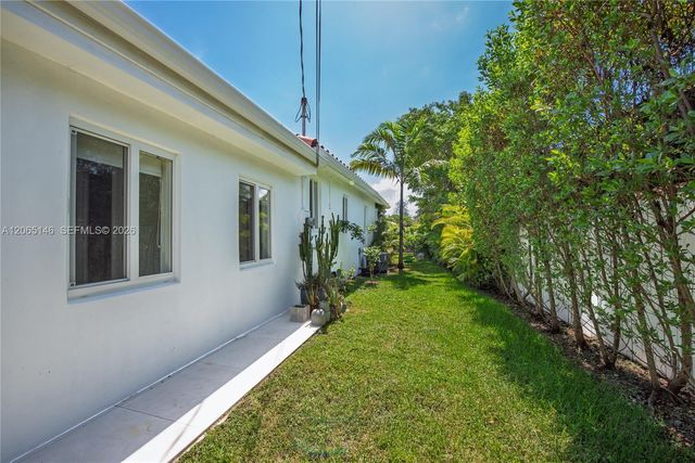1450 SW 20th Avenue 1450, Miami, FL 33145