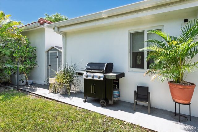 1450 SW 20th Avenue 1450, Miami, FL 33145