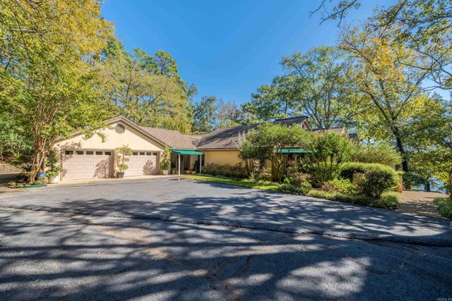 412 Long Island Dr, Hot Springs, AR 71913