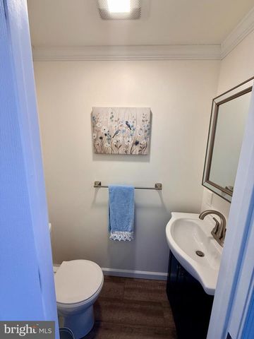 12837 CABELL RD, Philadelphia, PA 19154