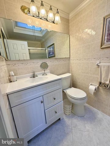 12837 CABELL RD, Philadelphia, PA 19154