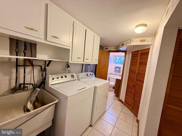 12837 CABELL RD, Philadelphia, PA 19154