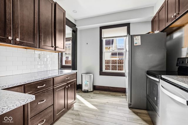 11218 Exchange Street, Indianapolis, IN 46259