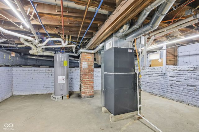 11218 Exchange Street, Indianapolis, IN 46259