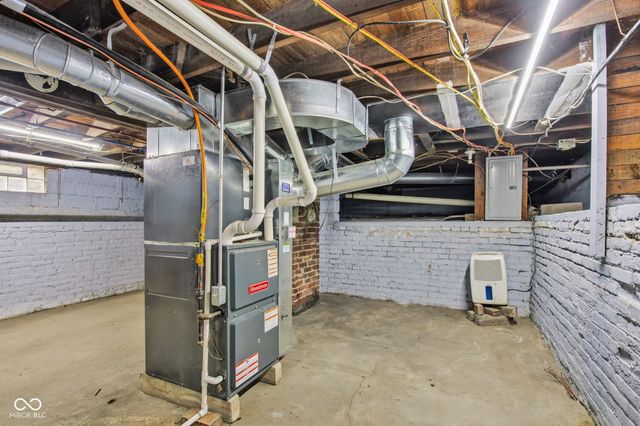 11218 Exchange Street, Indianapolis, IN 46259