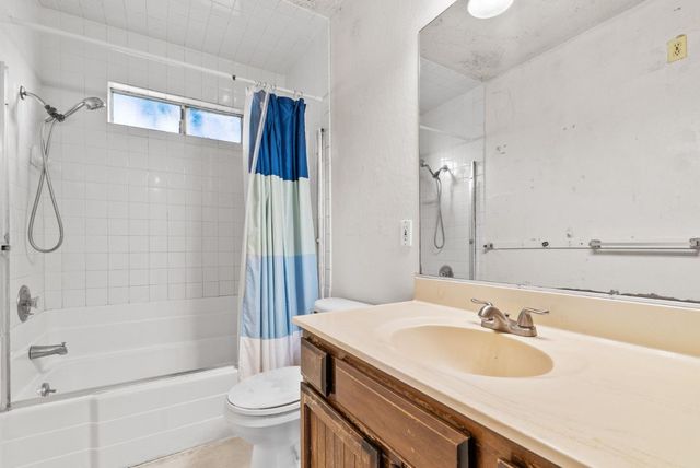1515 Brommer Street, Santa Cruz, CA 95062