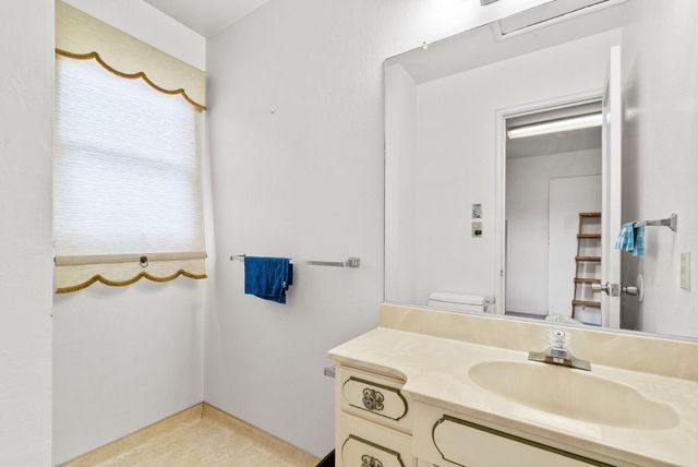 1515 Brommer Street, Santa Cruz, CA 95062