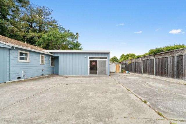 1515 Brommer Street, Santa Cruz, CA 95062