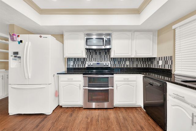 5604 Tyler Street, The Colony, TX 75056
