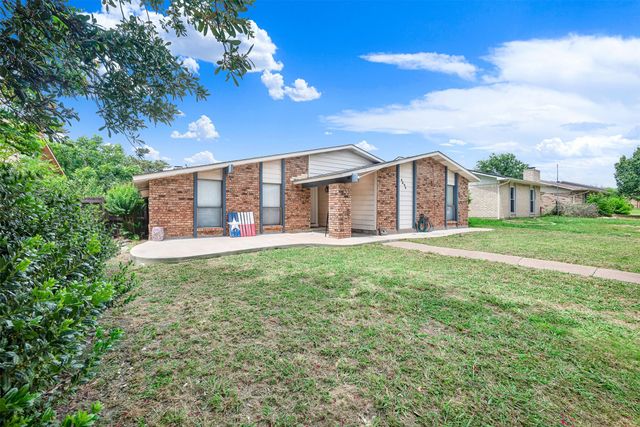 5604 Tyler Street, The Colony, TX 75056