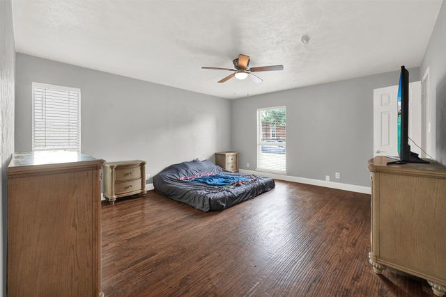 5604 Tyler Street, The Colony, TX 75056