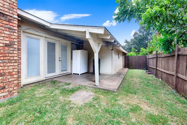 5604 Tyler Street, The Colony, TX 75056