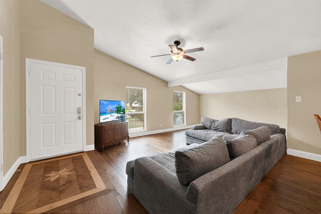 5604 Tyler Street, The Colony, TX 75056